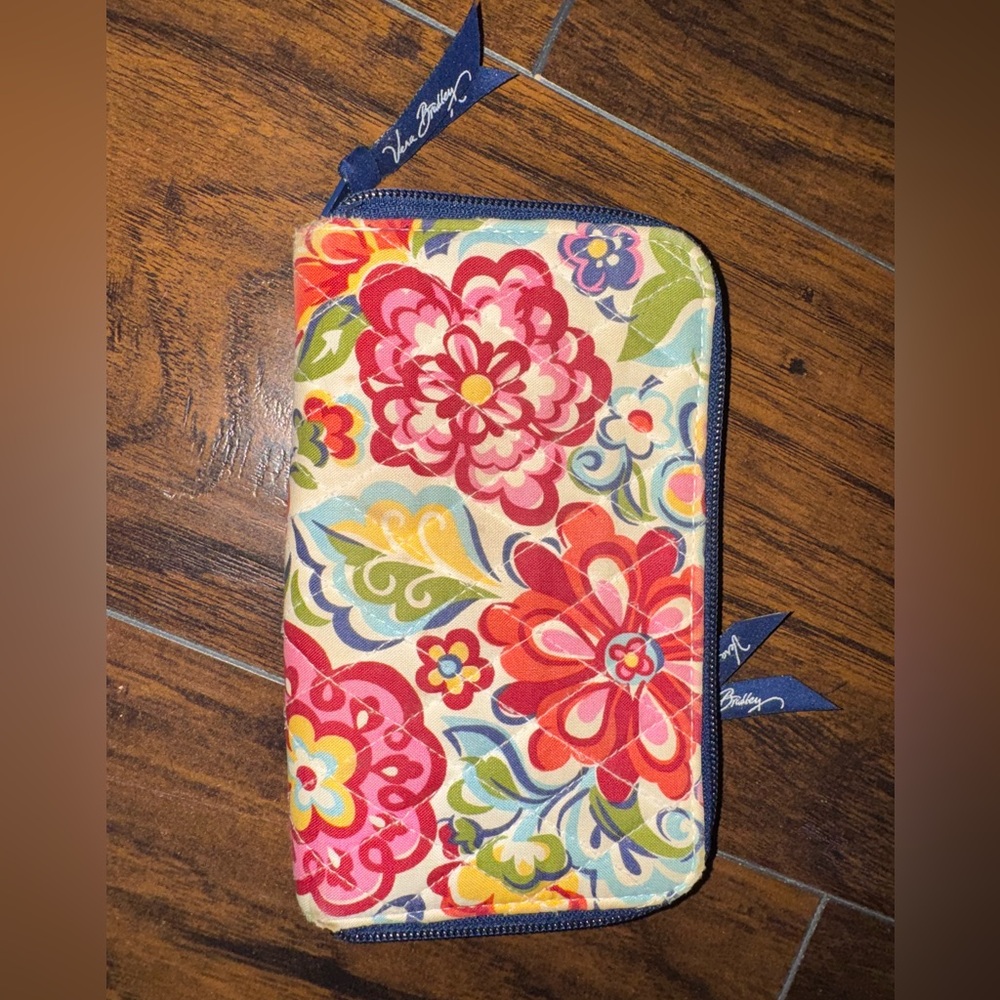 Vera Bradley Floral Wallet - Picture 1 of 3